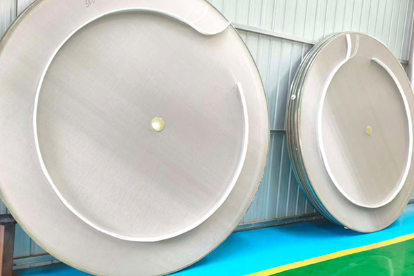 如何解决筛分设备筛网过早破损或堵孔问题